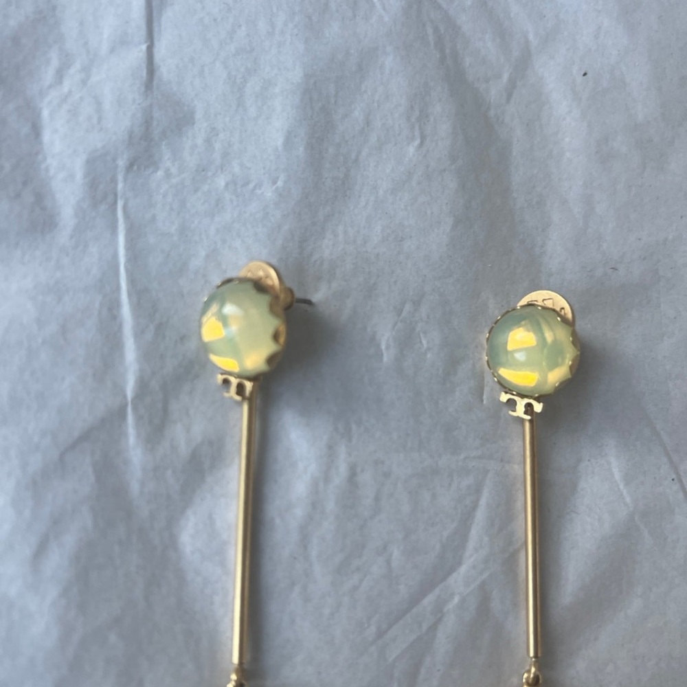 Tory Burch Earrings - Picture 3 of 5